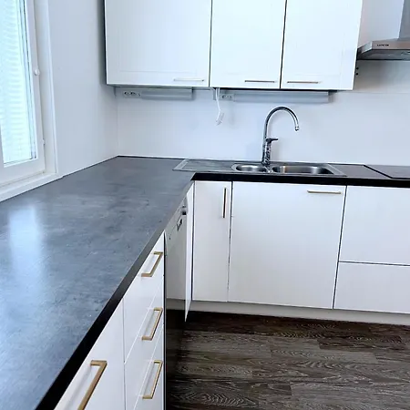 House Of Kuru Apartment